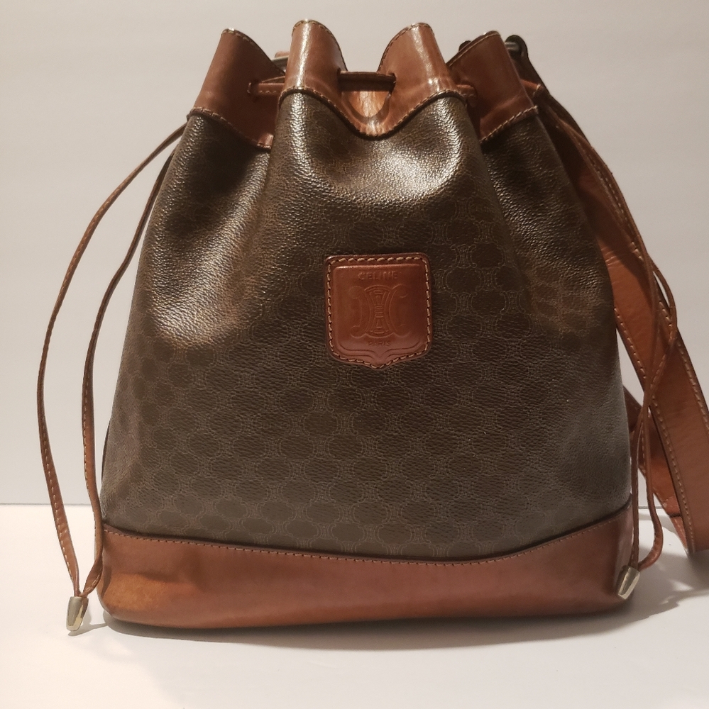 💖100% Authentic CELINE Macadam Leather Bucket Bag *Beautiful Pre-Loved CELINE
